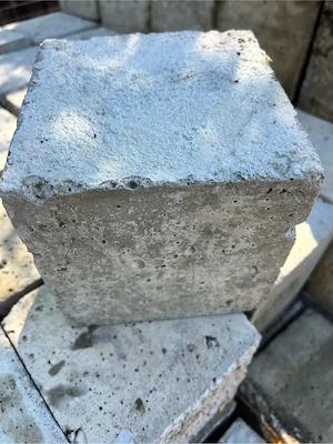 Cuburi beton 