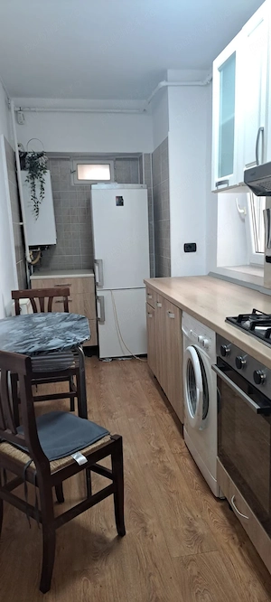 Proprietar închiriez apartament cu o camera  - imagine 3