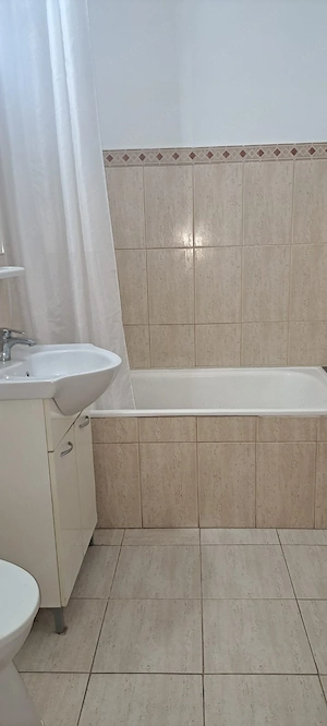 Proprietar închiriez apartament cu o camera  - imagine 5
