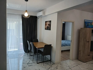 Apartament de inchiriat pe Zamca   - imagine 3