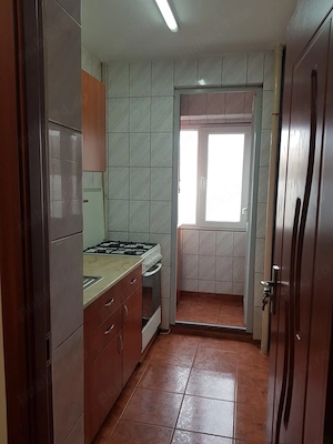 Apartament 2 camere semidecomandat, et. 2, Berceni - direct proprietar - imagine 3