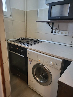 Proprietar ofer spre închiriere apartament zona sagului!! - imagine 6
