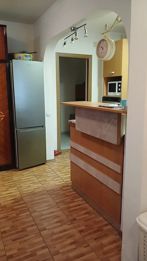 Pe Bd.Decebal,zona Meda,4camere decomandat etajul1,OPTIONAL GARAJ,mobilat si utilat - imagine 6