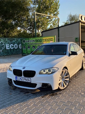 Vând BMW Seria 5 F11 520d, motor 2.0 Diesel, 184 CP, an 2011. - imagine 2