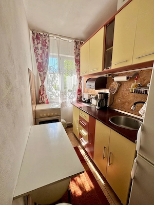 Proprietar vand apartament  