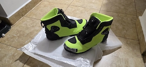 Ghete pentru motociclism, trotinete electrice, etc, masura 43, pret 400 RON. - imagine 2