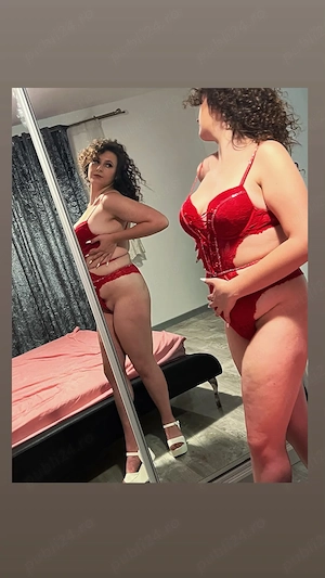 Adee  Noua în orașul tău și pregătită de Party  La mine sau la tine  