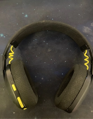 Casti Logitech G435