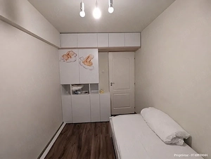 Apartament 3 camere decomandat in zona Lipovei - imagine 3
