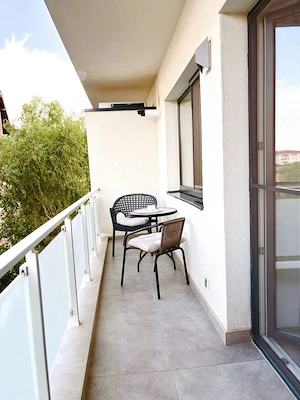 Apartament 2 camere Giroc   56 mp | 2 balcoane | Parcare privată | Complet mobilat | - imagine 8