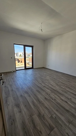 Casa deosebita ,P+1 , 185 mp utili, 250 mp teren, zona Selgros-Damila - imagine 6