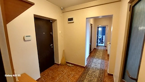 Inchiriez apartament 3 camere decomandat complet utilat in Onesti E. REBREANU LIFT NOU 300E  - imagine 8