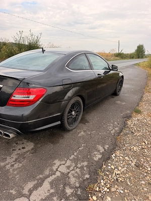 Vand sau schimb Mercedes C Coupe - imagine 2
