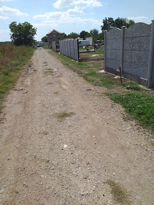 Teren de vanzare in Petrăchioaia - Surlari
