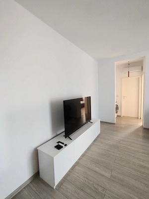 Închiriez apartament 2 camere  - imagine 2