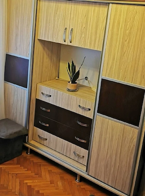 Vând apartament 2 camere în zona Vlaicu-Fortuna.  - imagine 5