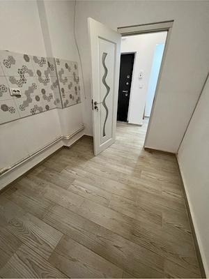  Vand apartament 2 camere - imagine 7