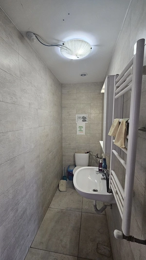 Inchiriez spatiu comercial  60 m2, str. Ilie Petre, nr. 86, bloc 1, demisol, Chiajna  - imagine 7