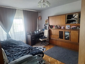 Închiriez apartament 3 camere cartier Mărăști Visavis de Kaufland in Cluj, un loc de parcare - imagine 2