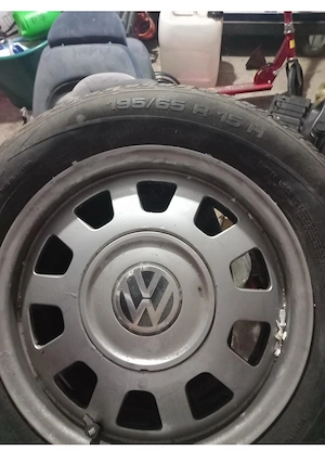 195/65r15 cu jante aluminiu