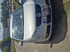 Vand vw polo anul fabricatiei 2005,Iași.