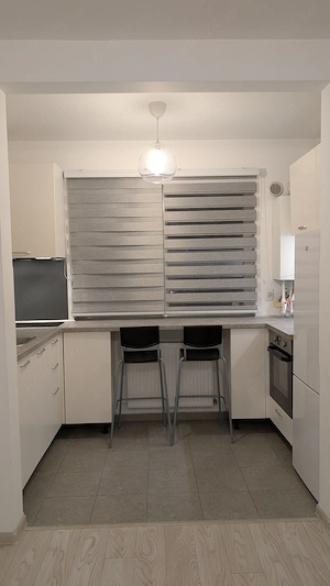 Inchiriez ap 2 camere cu bucatarie open space - imagine 4