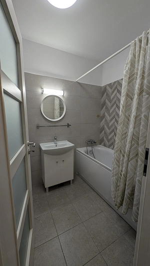 Inchiriez ap 2 camere cu bucatarie open space - imagine 6