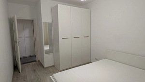 Inchiriez aparatment 2 camere decomandat Viva Berceni - imagine 4
