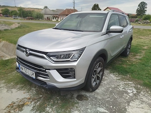 SsangYong Korando PREMIUM,an 2021, 1.5 benzină, tracțiune față, manual 6 viteze, 49000km - imagine 3