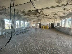 SPATIU COMERCIAL//CANTINA// FOSTA FABRICA DE CARAMIDA PLEASA - imagine 11