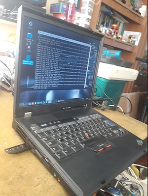 Vand laptop asus si acer si IBM G40