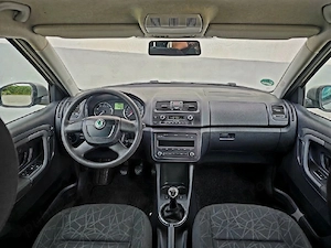 Skoda Fabia. Model 2013. Benzina. Euro 5 - imagine 2