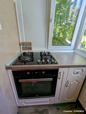 Apartament 3 camere decomandat in zona Lipovei - imagine 5