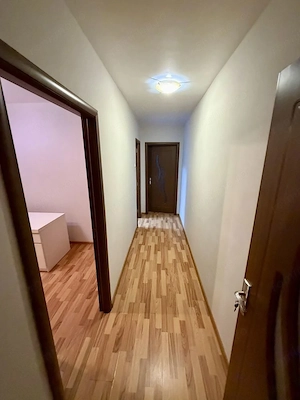 3 camere | Renovat | Parcare | Berceni | P-ta Covasna | Bloc 4 etaje reabilitat - imagine 5