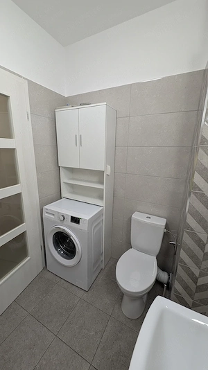 Inchiriez ap 2 camere cu bucatarie open space - imagine 7