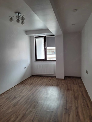Apartament 3 camere de inchiriat Isaran, Tractorul - imagine 6