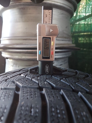 Vand set complet 4 roti iarna dimensiuni 205/55 R16 - imagine 4