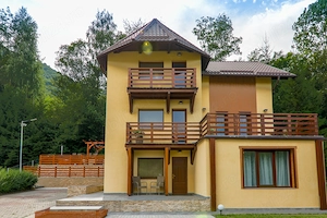Vila de inchiriat cu ciubar inclus pentru grupuri