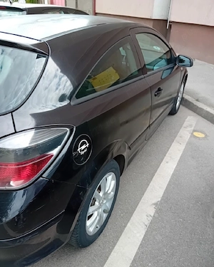 vand opel astra GTC  - imagine 4