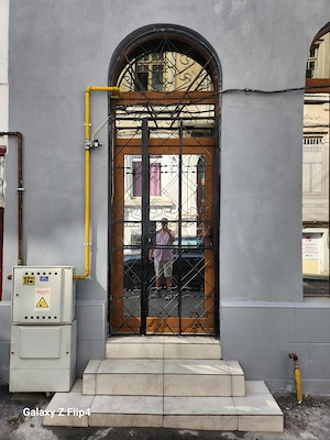 Inchiriez triplex 55 mp la Universitate, singur in cladire - imagine 10