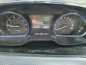 Peugeot 2008 din 2013, benzina 1.6 aspirat - imagine 6