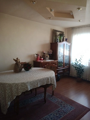 Vând apartament cu 4 camere zona Corina - imagine 4