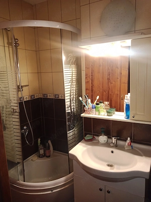 Vând apartament cu 4 camere zona Corina - imagine 3