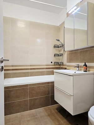 Otopeni – Parcul Unirii | 3 camere, 2 băi, mobilat, parcare, lift - imagine 3