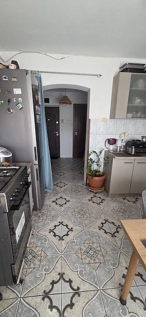 Vand urgent , apartament centru Caracal - imagine 7