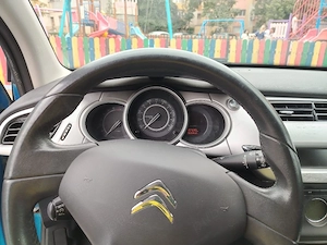 vânzări auto 