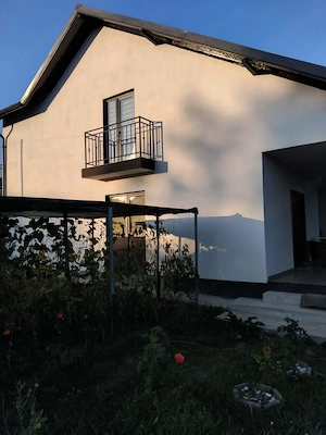 Casă de vânzare în Valcea