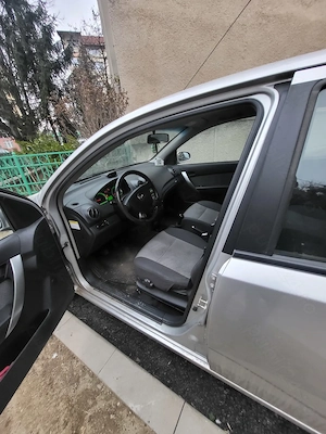 Chevrolet Aveo - imagine 5