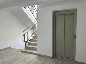 De vânzare 2 camere zona Torontal,  bloc nou 98000 negociabil  - imagine 5