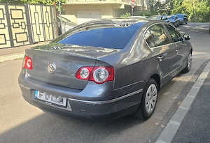 VW  Passat  B6  2.0  TDi - imagine 2
